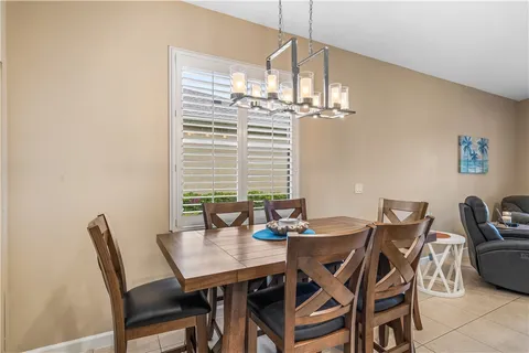 $369,000 | 3134 Ashford Square, Vero Beach, FL 32966