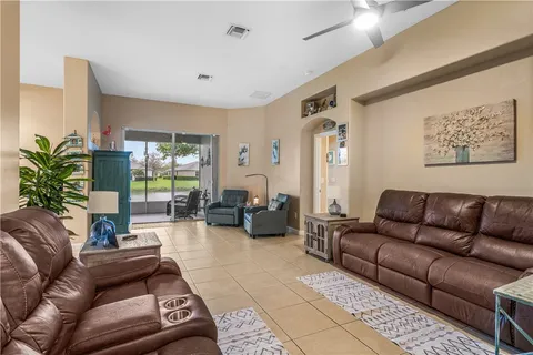 $369,000 | 3134 Ashford Square, Vero Beach, FL 32966