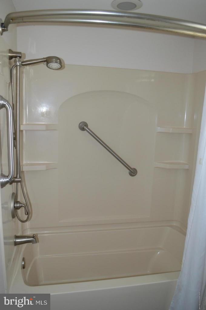 24 Keats Road Brick, NJ 08724 - Photo 22 of 26 Gallery Image 22