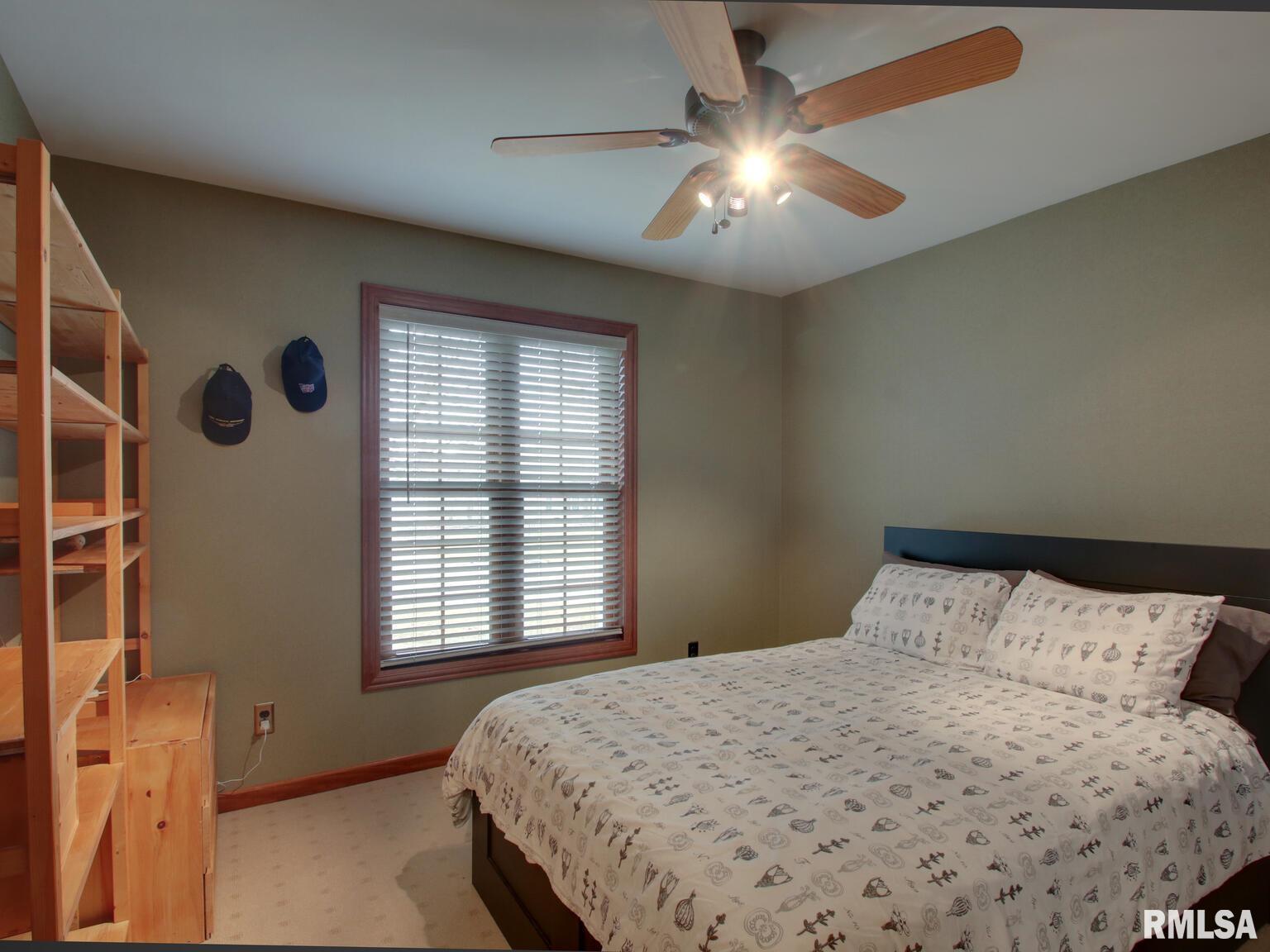 4729 Covington Lane Quincy, IL 62305 - Photo 15 of 31