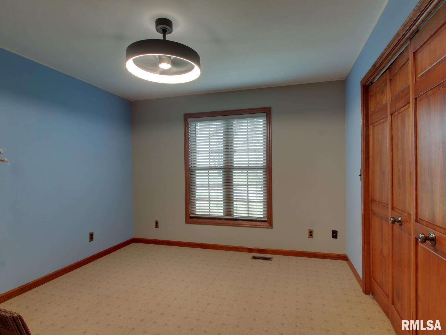 4729 Covington Lane Quincy, IL 62305 - Photo 16 of 31