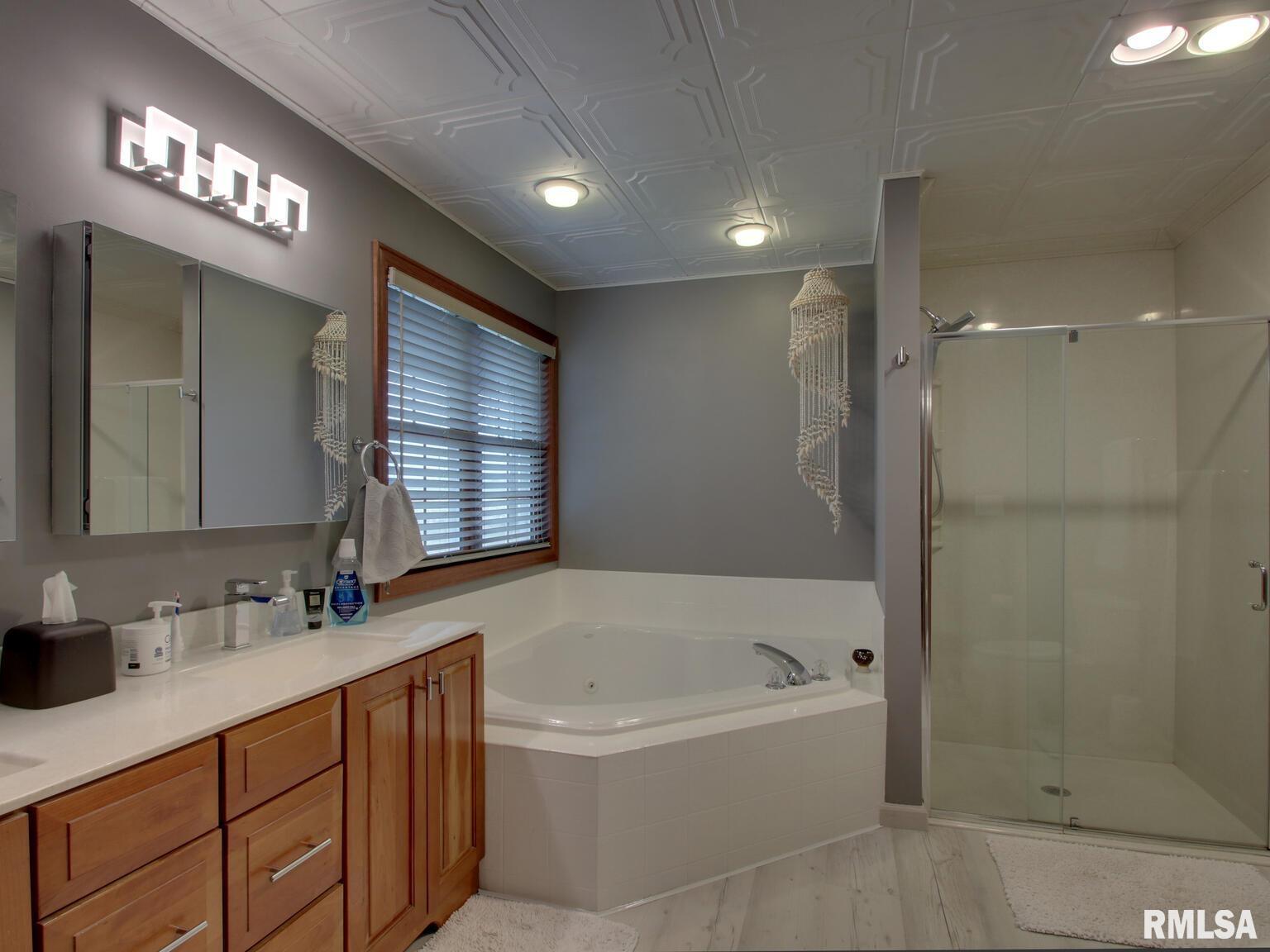 4729 Covington Lane Quincy, IL 62305 - Photo 22 of 31