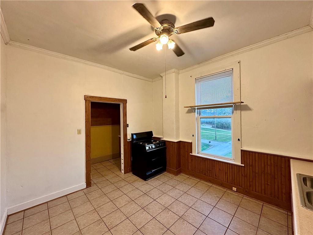 118 Firehall Road Portersville, PA 16051 - Photo 19 of 29 a living room with furniture