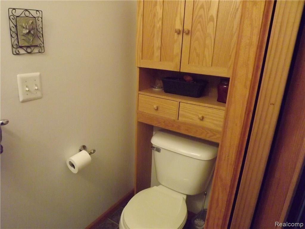 2825 Burden Road Stockbridge, MI 49285 - Photo 40 of 62 Lavatory
