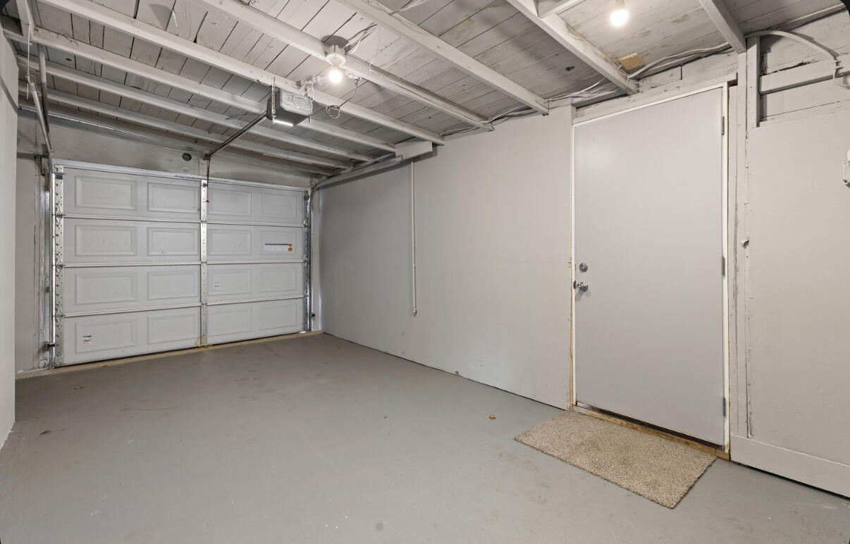 6344 West 25th Avenue Gary, IN 46406 - Photo 42 of 52 a view of room