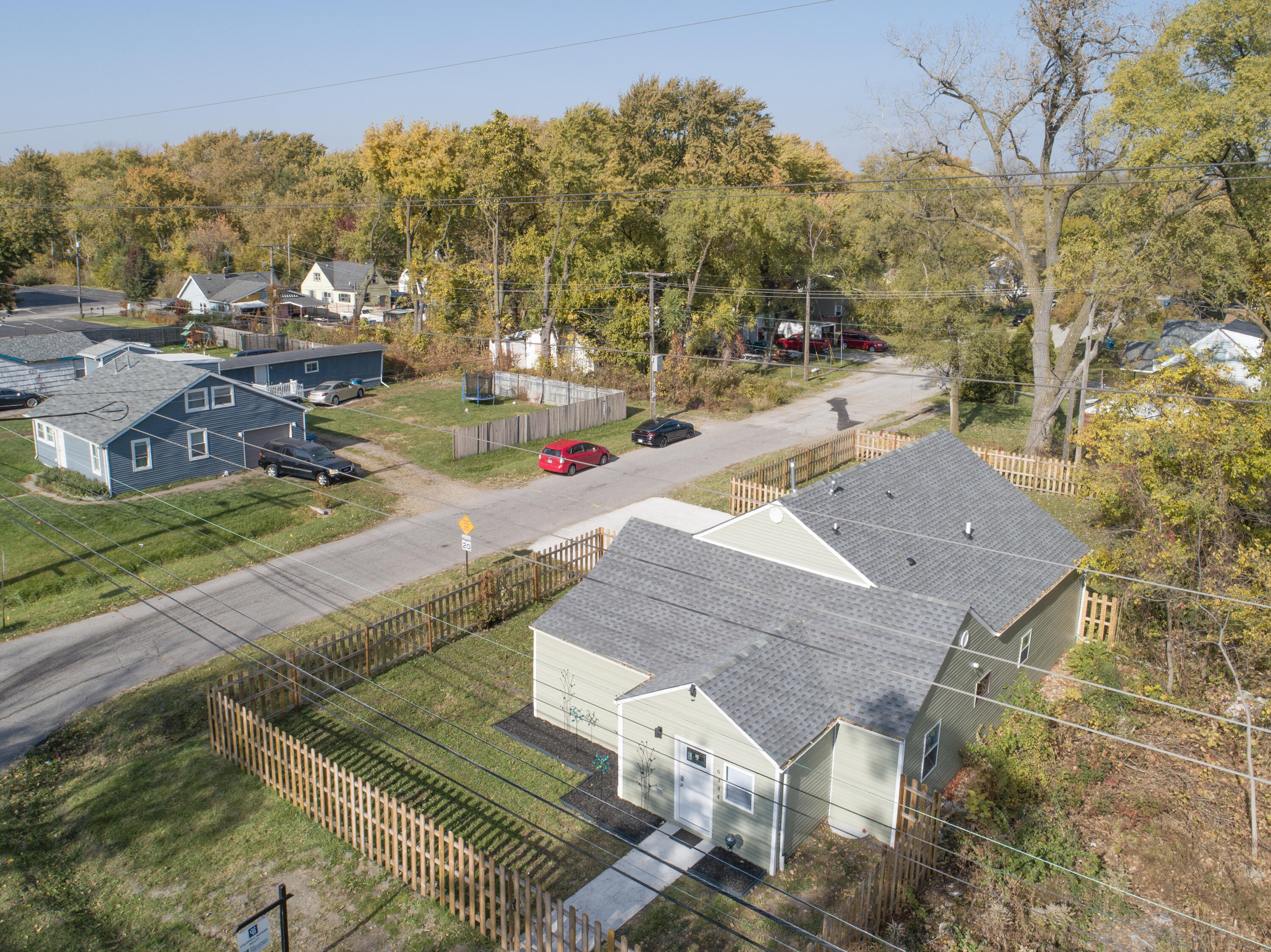 6344 West 25th Avenue Gary, IN 46406 - Photo 47 of 52 an aerial view of a house with a yard