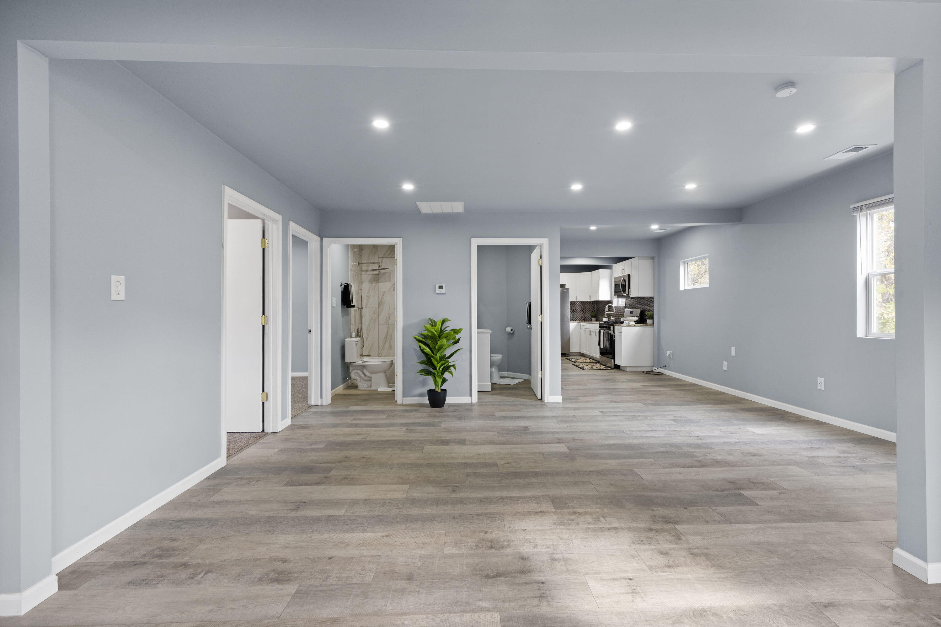 6344 West 25th Avenue Gary, IN 46406 - Photo 7 of 52 a view of livingroom with furniture and a potted plant