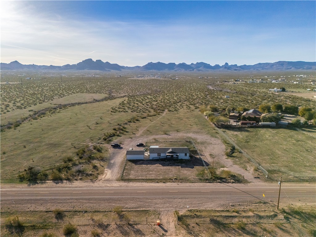 1071 South Estrella Road Golden Valley, AZ 86413 - Photo 43 of 50 a view of lake and mountain