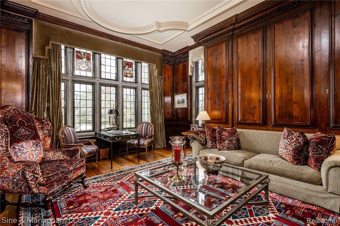 315 Washington Road Grosse Pointe, MI 48230 - Photo 30 of 99 315 Washington S141.jpg