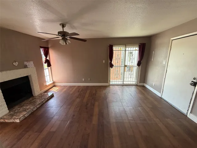 $1,100 | 10501 South Drive, Unit 283, Houston, TX 77099
