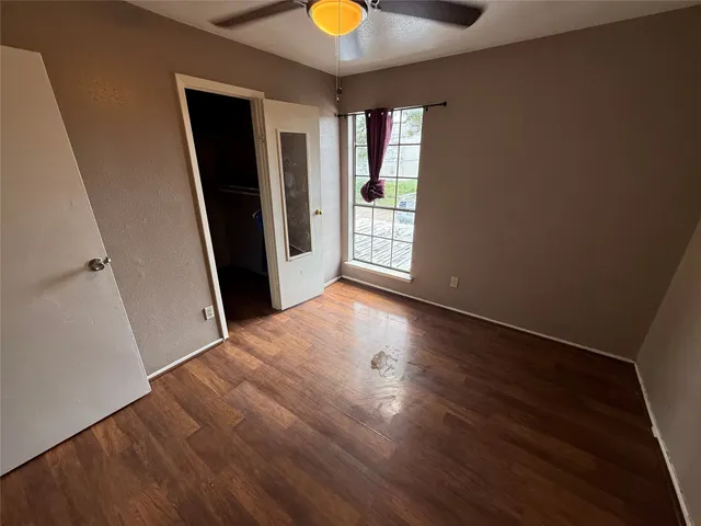 $1,100 | 10501 South Drive, Unit 283, Houston, TX 77099