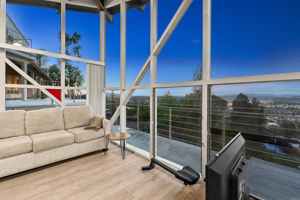 10595 Russell Road La Mesa, CA 91941 - Photo 24 of 44
