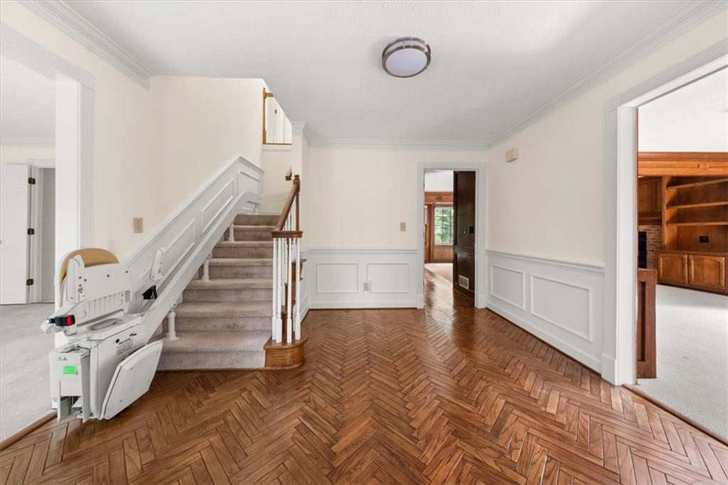 127 Roe Hampton Lane Southwest Stone Mountain, GA 30087 - Photo 8 of 51