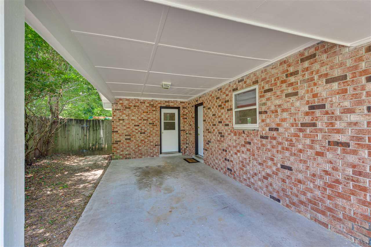 6121 Azalea Road Pensacola, FL 32504 - Photo 3 of 36 Utility Room and Laundry in the background