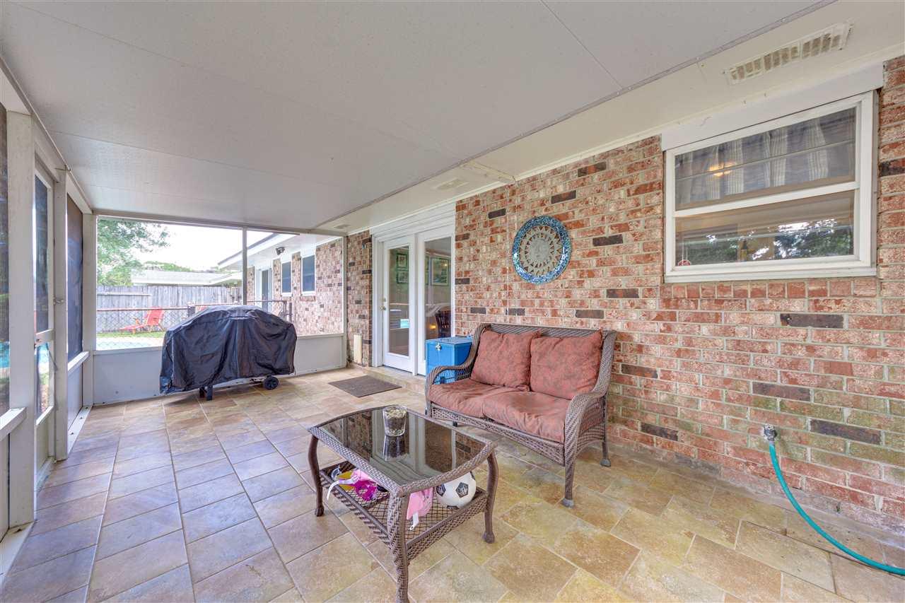 6121 Azalea Road Pensacola, FL 32504 - Photo 5 of 36 Gallery Image 5