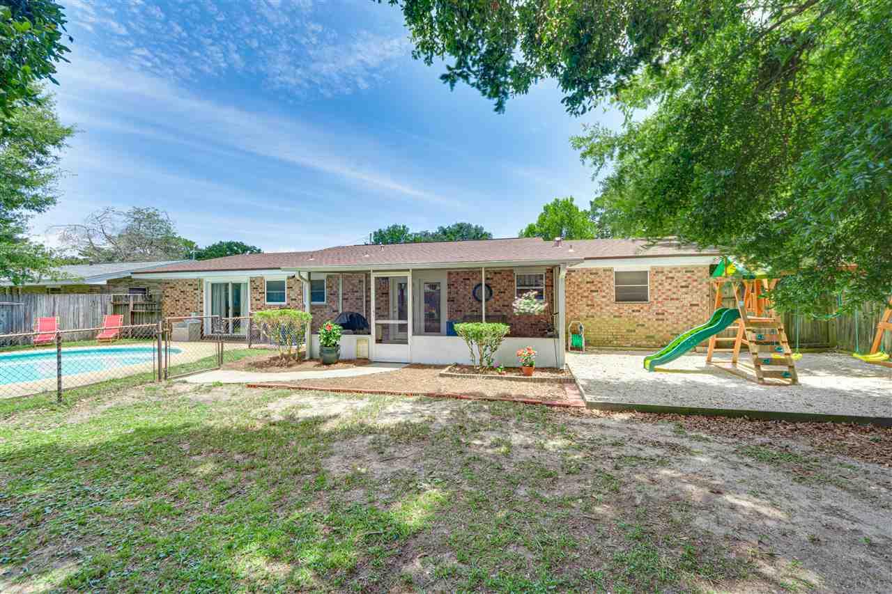6121 Azalea Road Pensacola, FL 32504 - Photo 8 of 36 Gallery Image 8