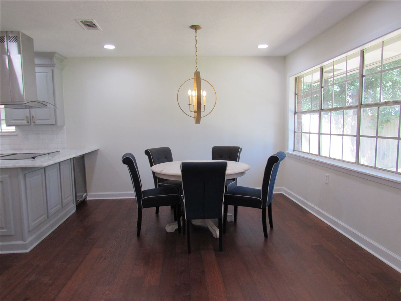 220 Fox Meadows Road Jackson, MS 39212 - Photo 9 of 33 Photo 11