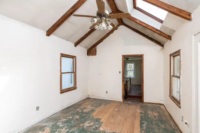 $215,000 | 5818 Lee Jackson Highway, Raphine, VA 24472