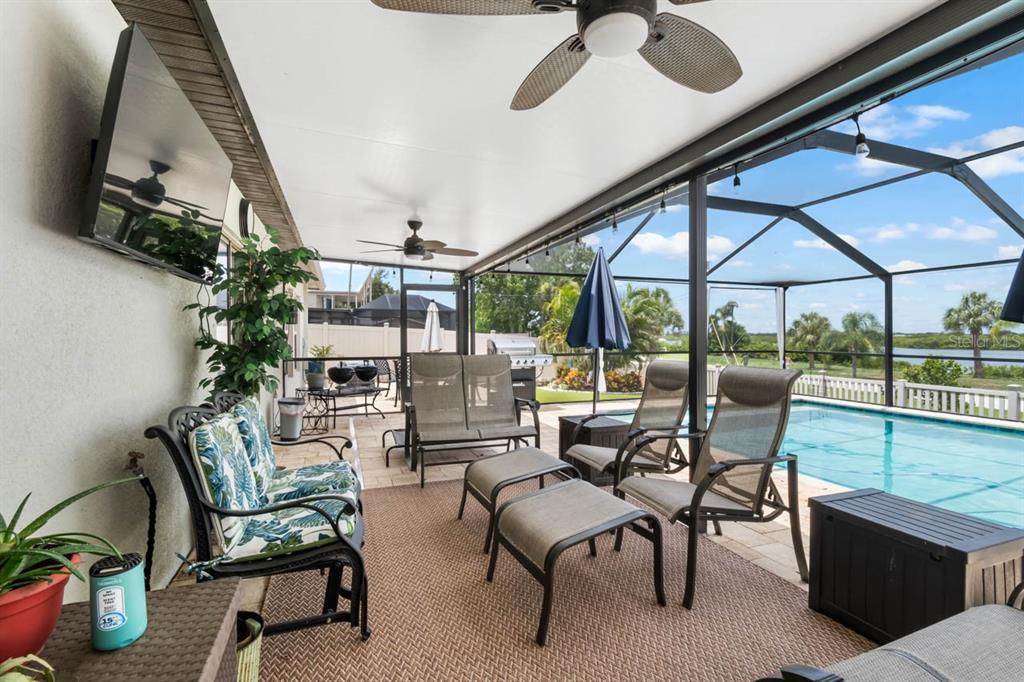 809 Timeless Moss Drive Ruskin, FL 33570 - Photo 37 of 76