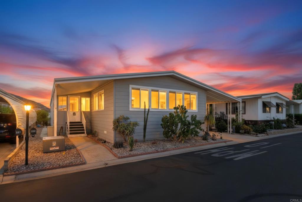 15420 Olde Highway 80, Unit 256 El Cajon, CA 92021 - Photo 2 of 35