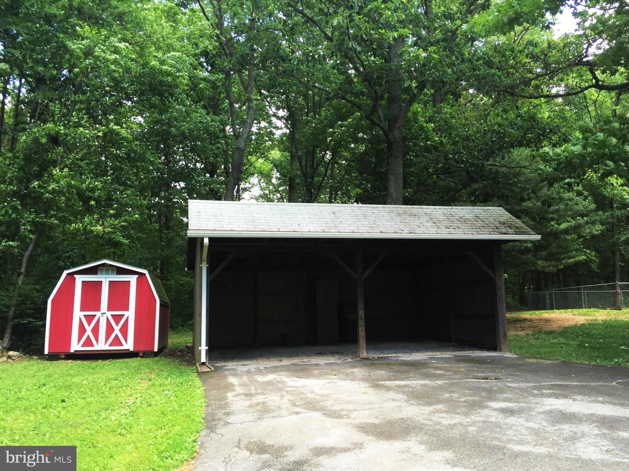 5303 Grave Run Road Manchester, MD 21102 - Photo 16 of 28 Exterior (Rear)