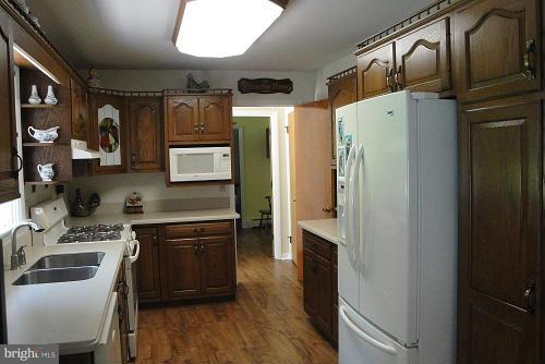 5303 Grave Run Road Manchester, MD 21102 - Photo 4 of 28 Kitchen