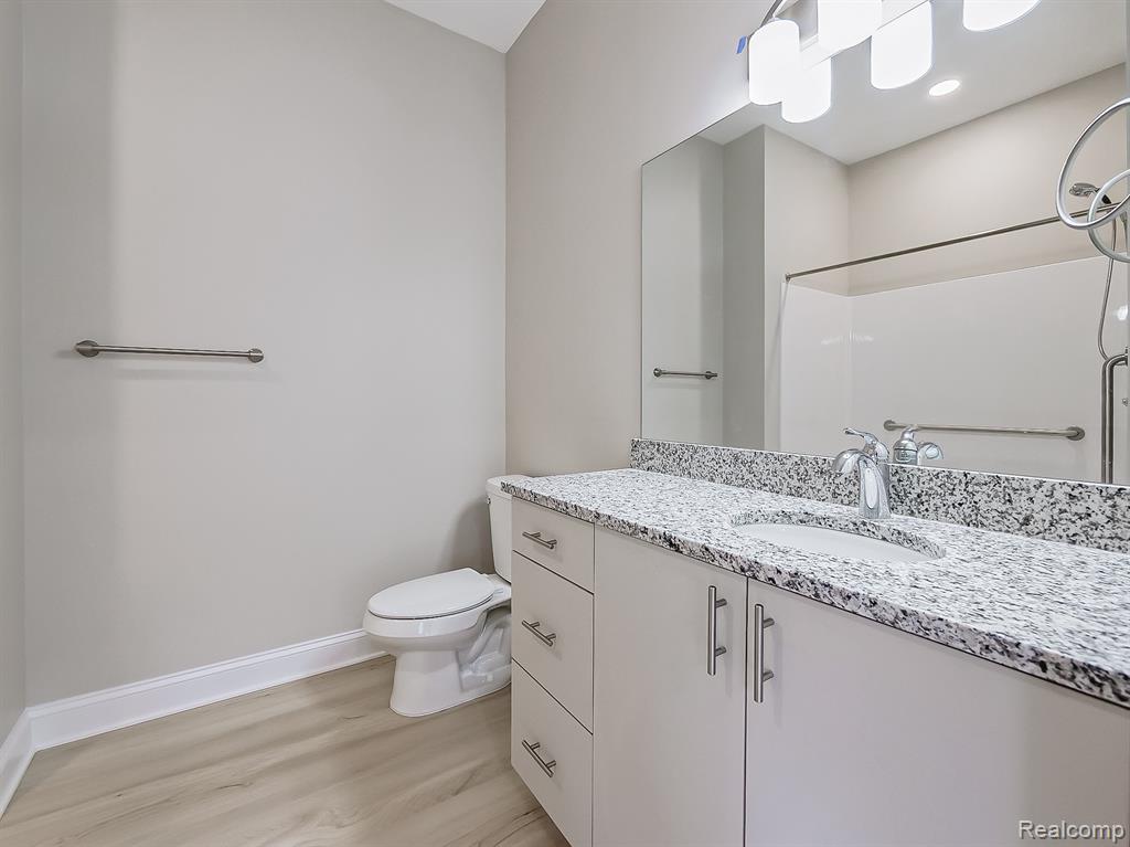 31480 Warren Road, Unit 301 Westland, MI 48185 - Photo 17 of 26