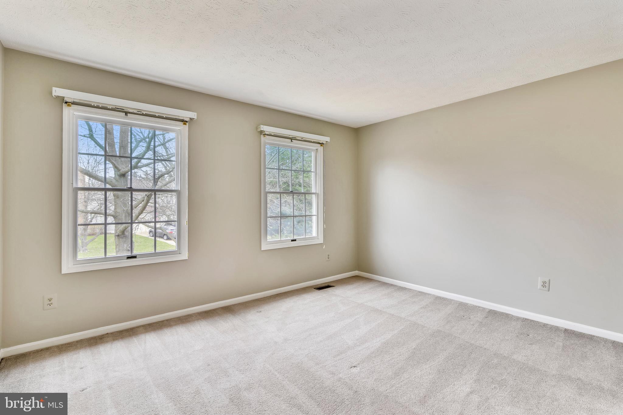 103 Rector Street Sterling, VA 20164 - Photo 18 of 25 Light and bright Bedroom #3