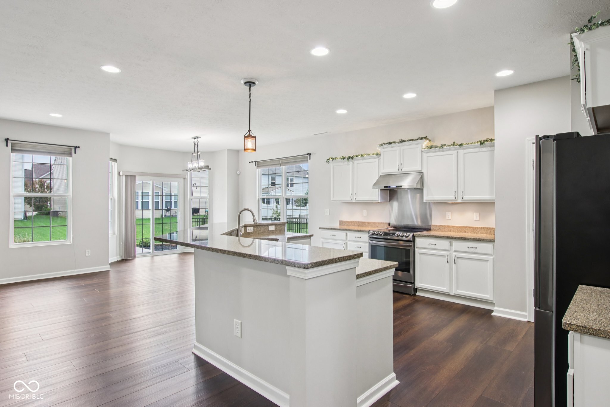 14475 Milton Road Fishers, IN 46037 - Photo 14 of 60