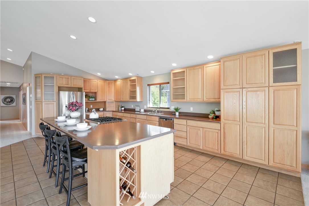 7565 Maxwelton Road Clinton, WA 98236 - Photo 13 of 40 Gallery Image 13