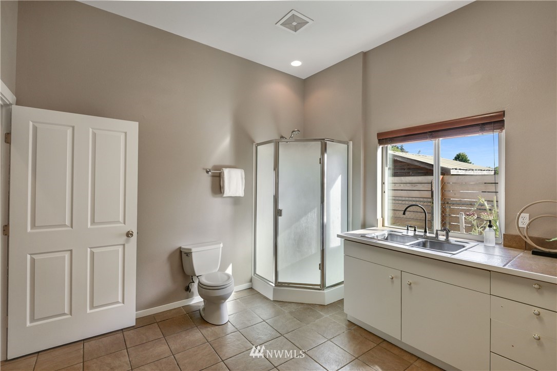 7565 Maxwelton Road Clinton, WA 98236 - Photo 20 of 40 Gallery Image 20