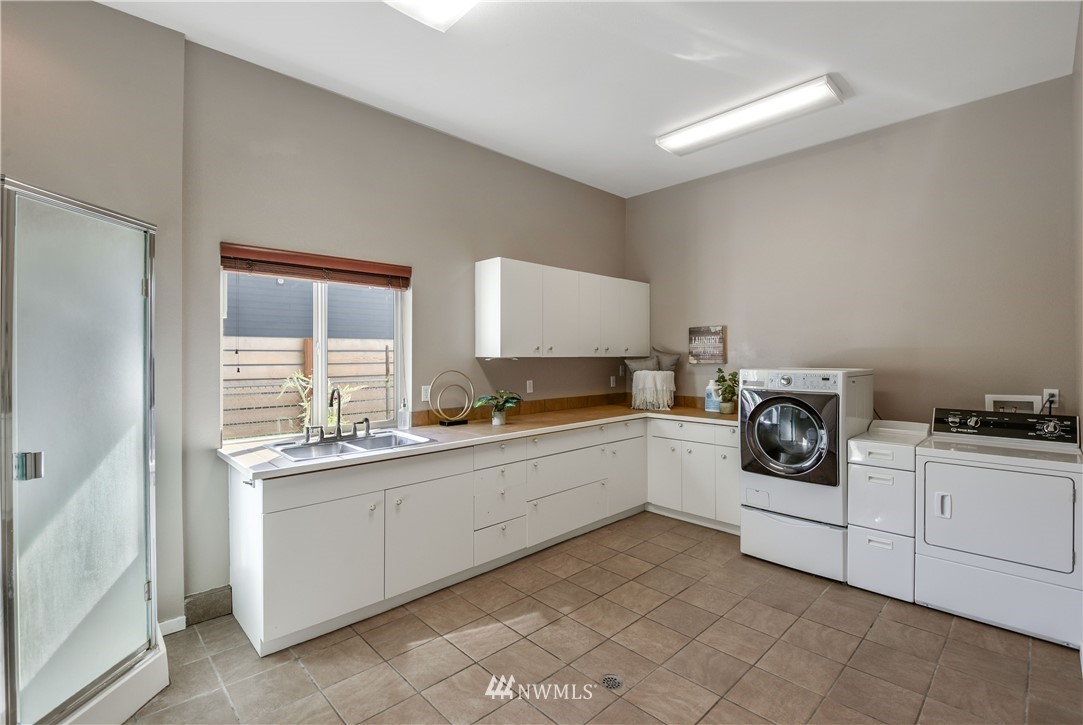 7565 Maxwelton Road Clinton, WA 98236 - Photo 21 of 40 Gallery Image 21