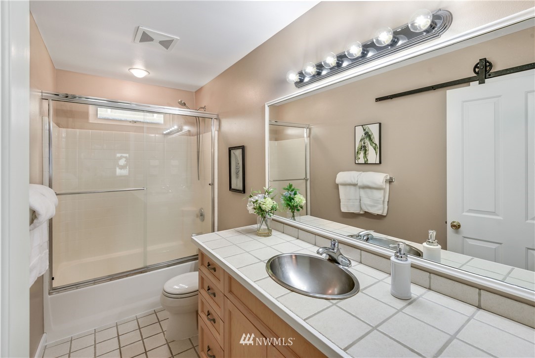 7565 Maxwelton Road Clinton, WA 98236 - Photo 23 of 40 Gallery Image 23