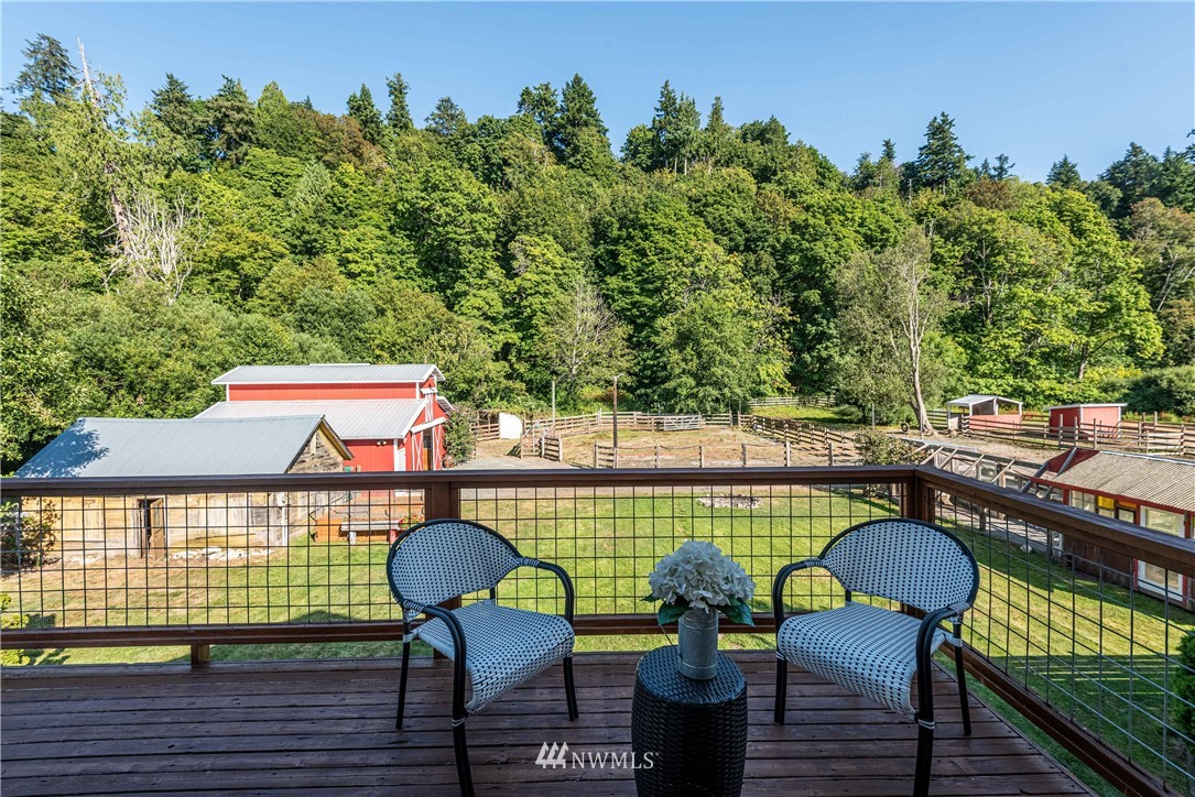7565 Maxwelton Road Clinton, WA 98236 - Photo 28 of 40 Gallery Image 28