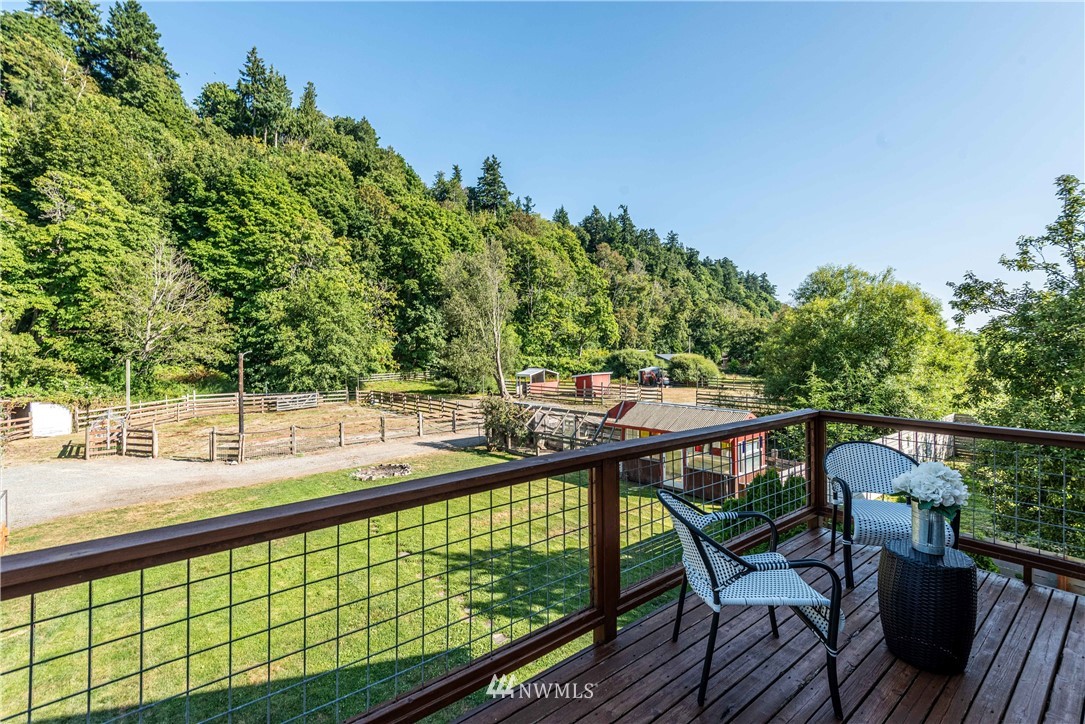 7565 Maxwelton Road Clinton, WA 98236 - Photo 29 of 40 Gallery Image 29