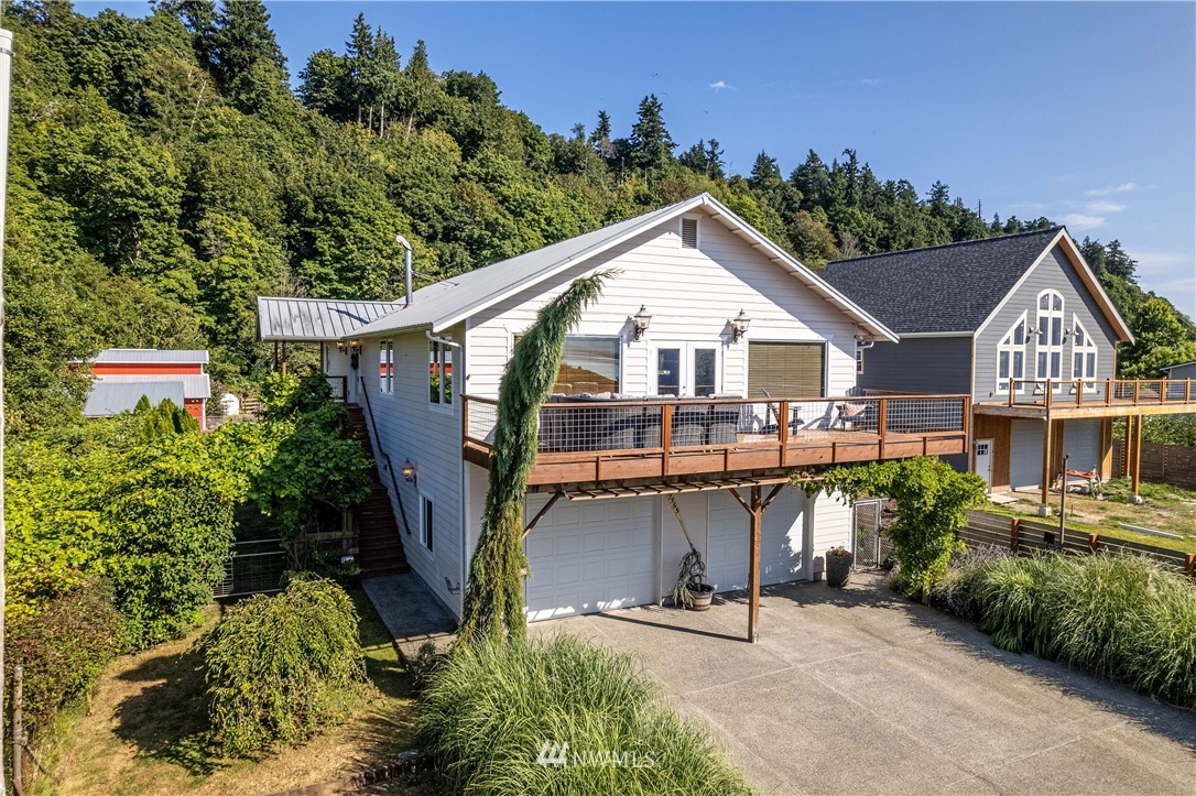 7565 Maxwelton Road Clinton, WA 98236 - Photo 5 of 40 Gallery Image 5
