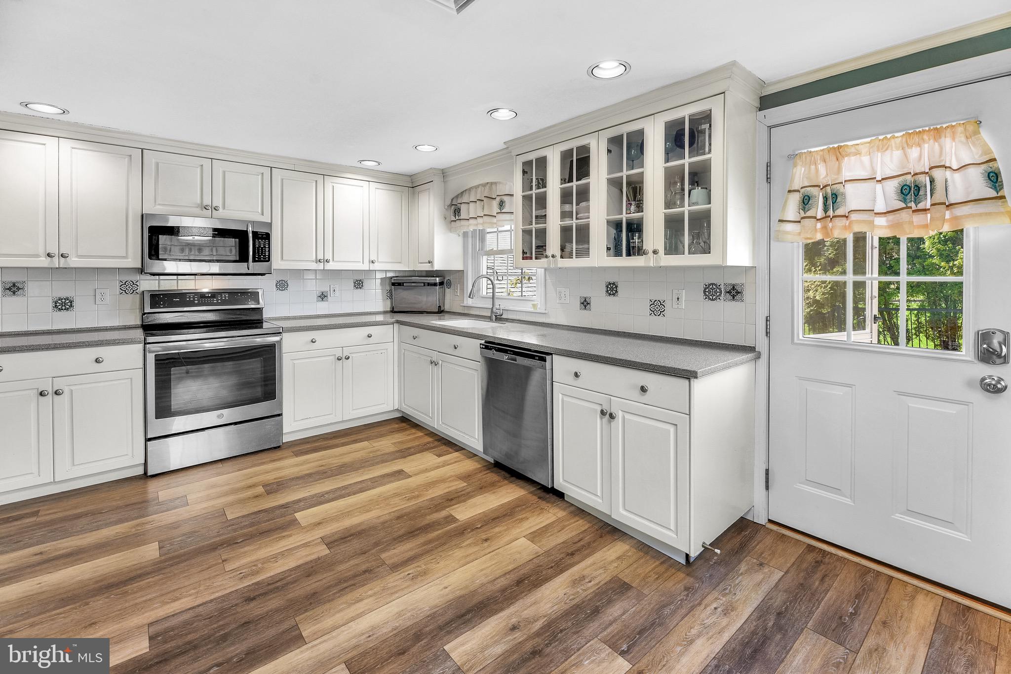 3 Deerpath Road Chalfont, PA 18914 - Photo 5 of 32 Gallery Image 5