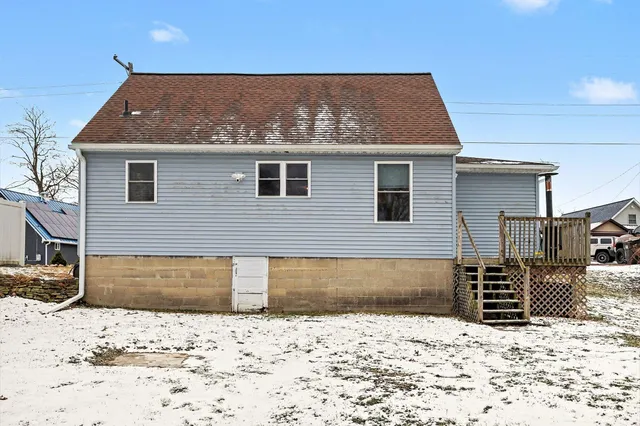 $250,000 | 291 Ackerson Lake Drive, Jackson, MI 49201