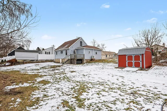 $250,000 | 291 Ackerson Lake Drive, Jackson, MI 49201