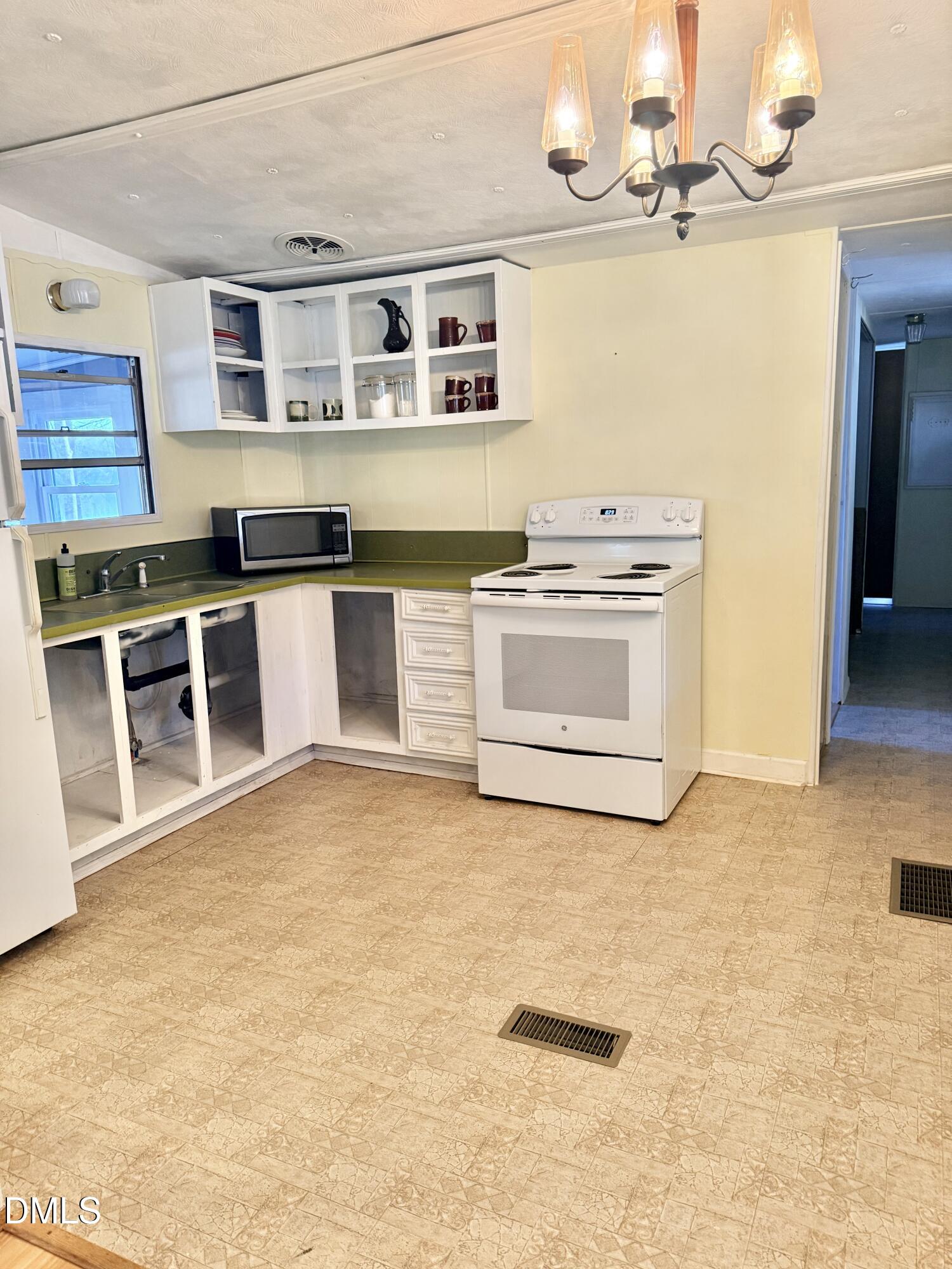 53 Sunrise Harbor Road Leasburg, NC 27291 - Photo 28 of 47 IMG_4810