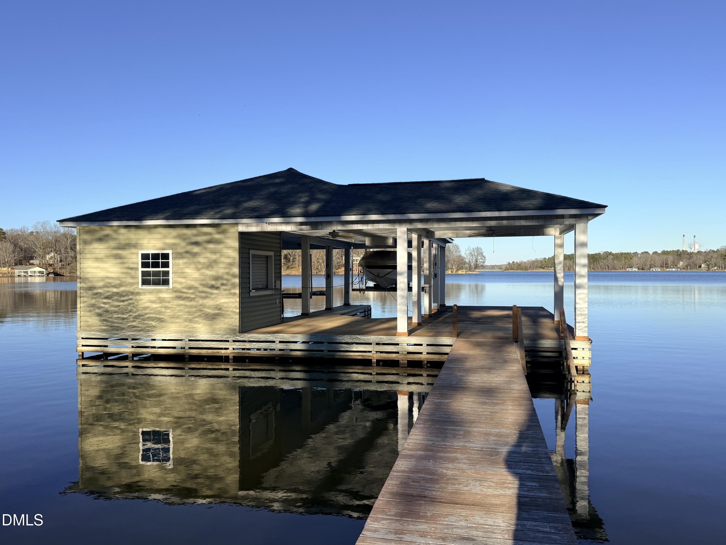 53 Sunrise Harbor Road Leasburg, NC 27291 - Photo 5 of 47 IMG_4593