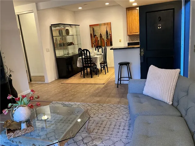 $499,990 | 20702 El Toro, Unit 399, Lake Forest, CA 92630