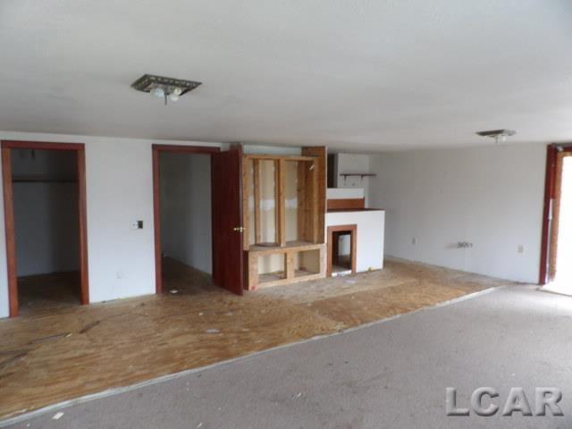 2960 Consear Road Lambertville, MI 48144 - Photo 11 of 27 50104019-10.JPG