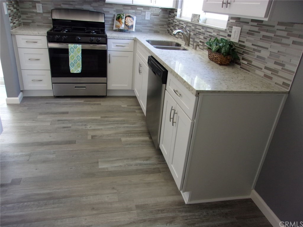 1377 Panorama Ridge Road Oceanside, CA 92056 - Photo 13 of 34 Gallery Image 13