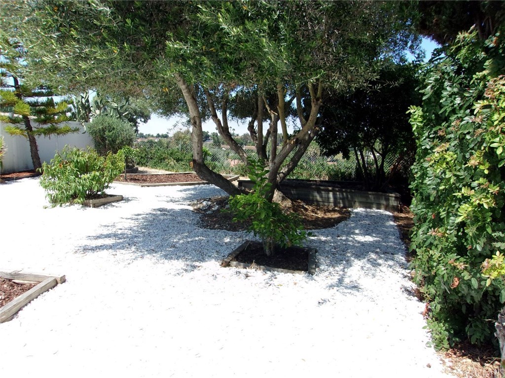 1377 Panorama Ridge Road Oceanside, CA 92056 - Photo 30 of 34 Gallery Image 30