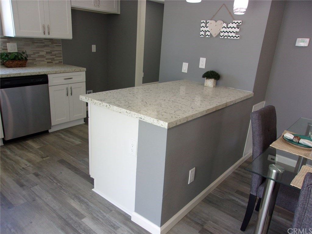 1377 Panorama Ridge Road Oceanside, CA 92056 - Photo 9 of 34 Gallery Image 9