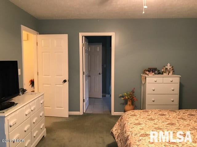 13153 Hafer Road Herrin, IL 62948 - Photo 13 of 29 Gallery Image 13