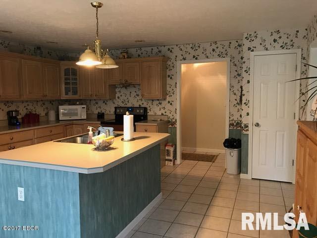 13153 Hafer Road Herrin, IL 62948 - Photo 7 of 29 Gallery Image 7