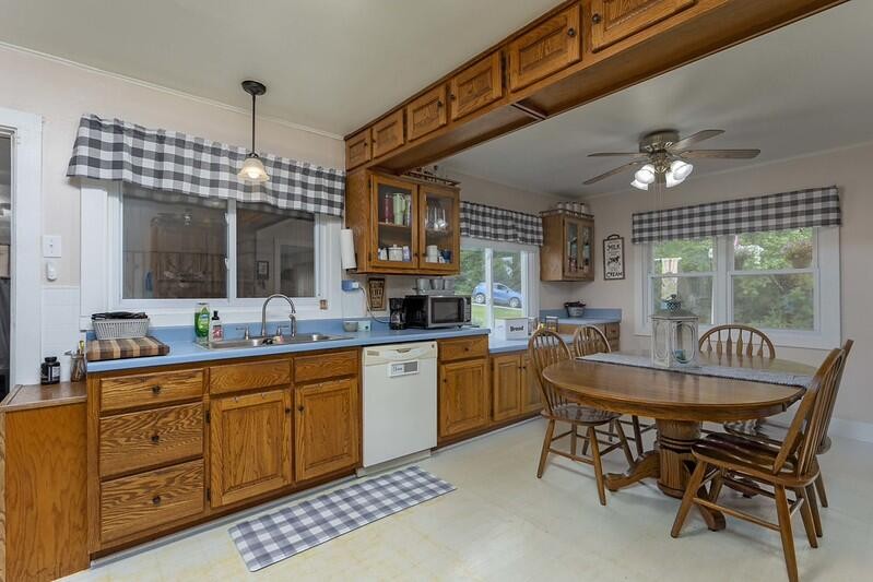229 Pierce Hill Road Spring City, TN 37381 - Photo 8 of 36