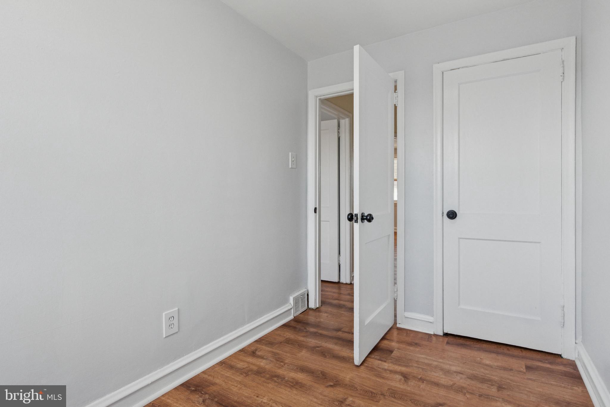 7816 Thouron Avenue Philadelphia, PA 19150 - Photo 7 of 14 Bright, inviting entryway with open doors.
